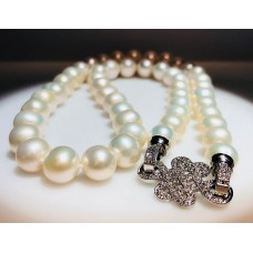 True Pearl Necklace